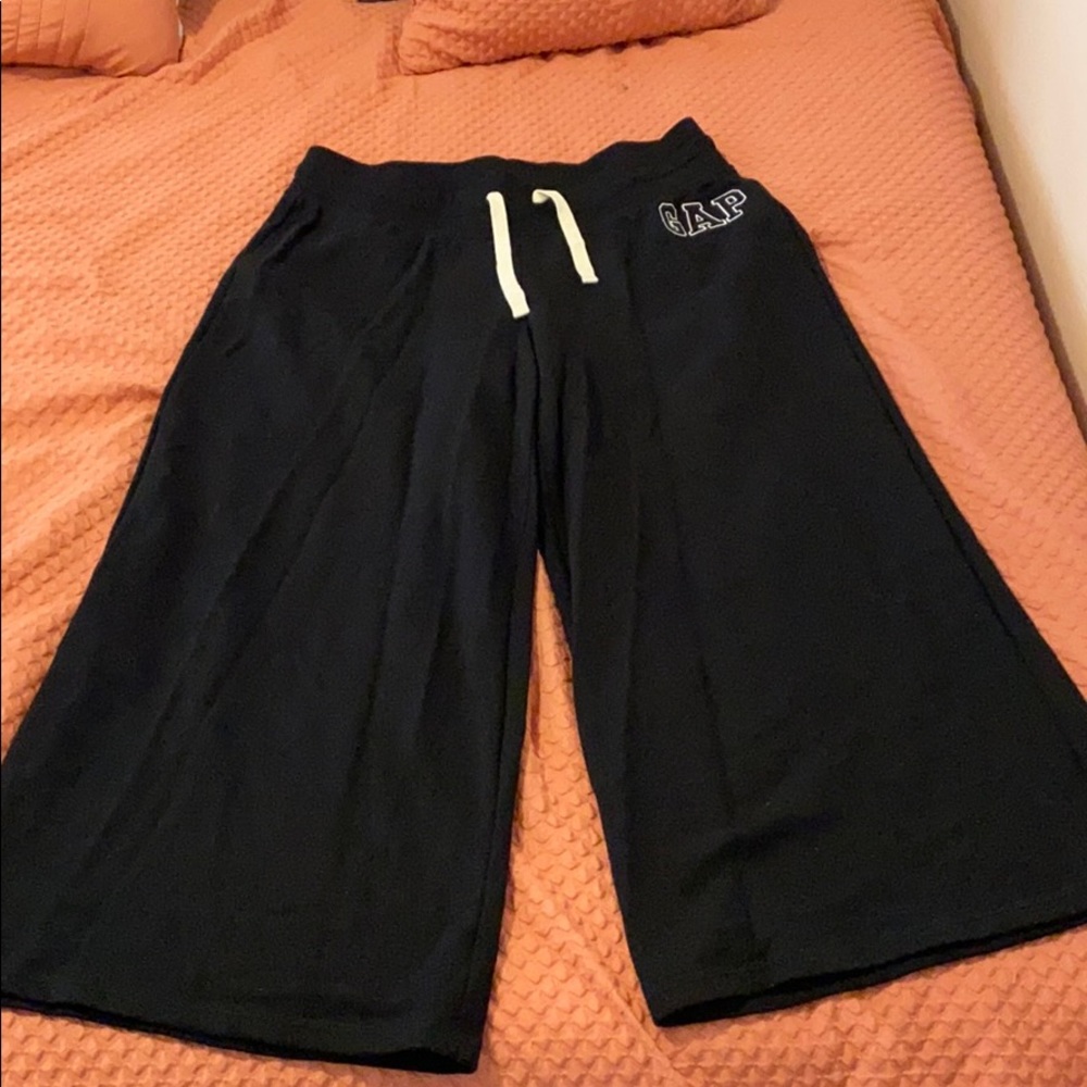 GAP Sweatpants
